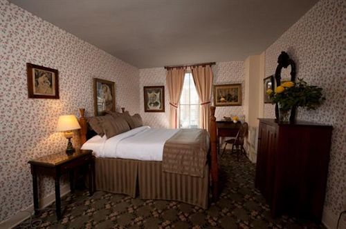 Hotel The Golden Lamb à Lebanon Extérieur photo