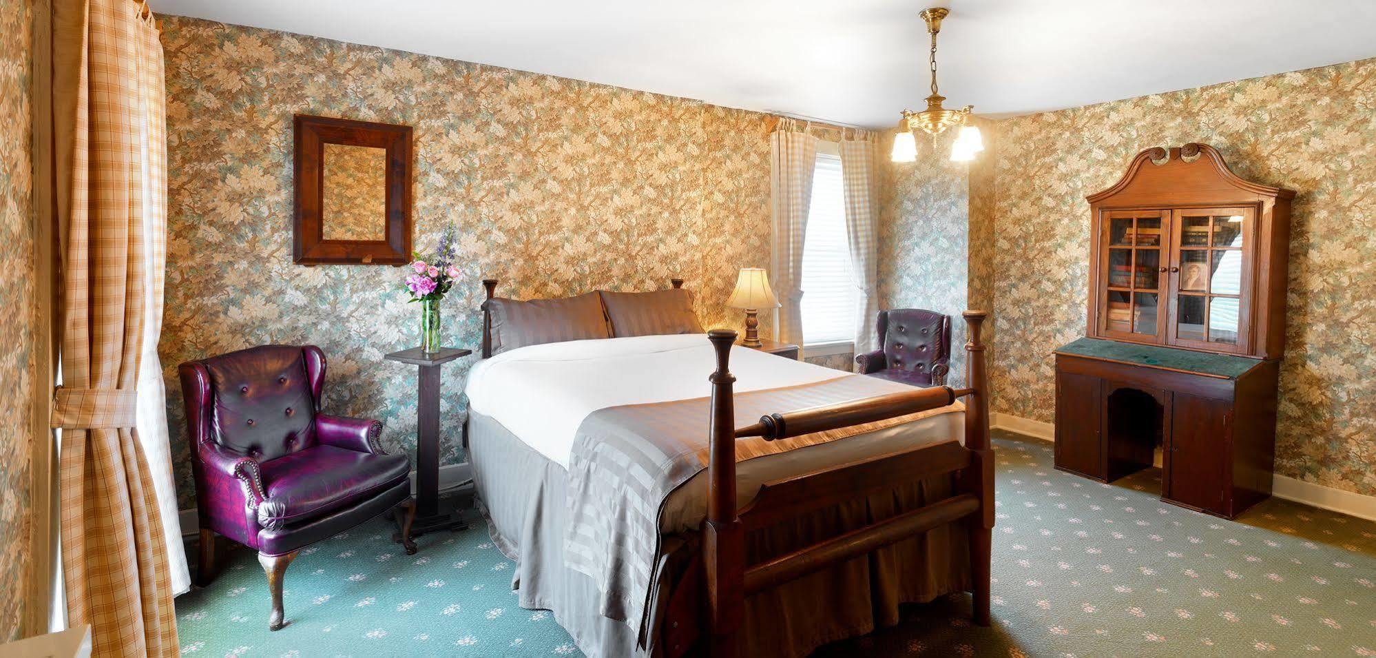 Hotel The Golden Lamb à Lebanon Extérieur photo